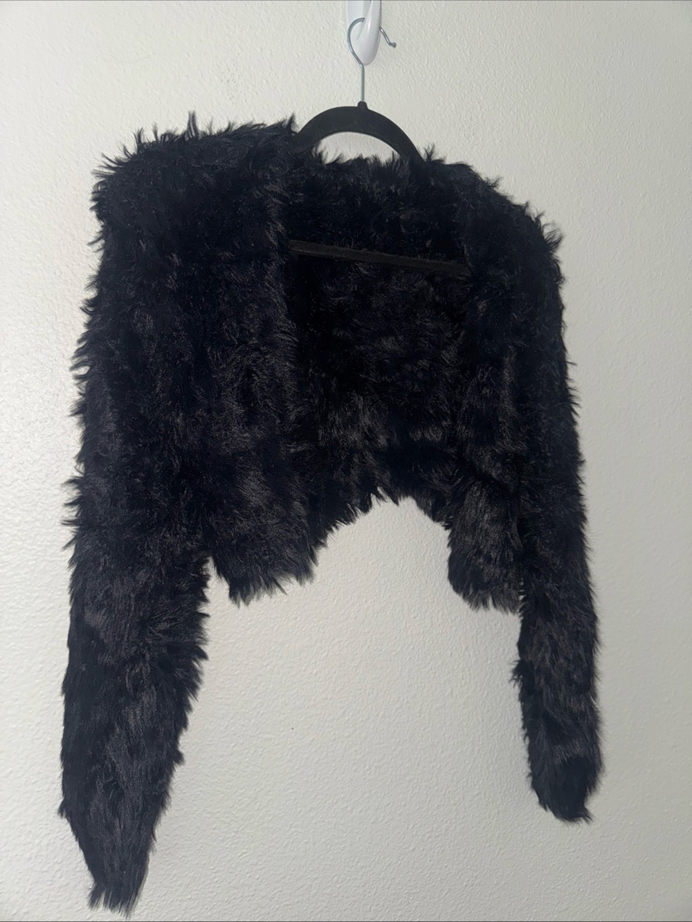 Black Faux Fur Shrug Bolero Jacket Open Front cardigan size small/medium formal - Picture 2 of 8